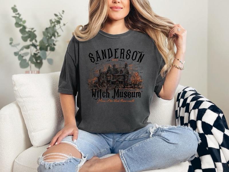 Sanderson Witch Museum T-shirt/Sweatshirt on Comfort Colors Summer Everyday Style Shirtsleeve love casual comfortable super soft relaxed fit unisex Sizing womenswear Streetwear  vintage Crewneck Printed Loose Graphic Top