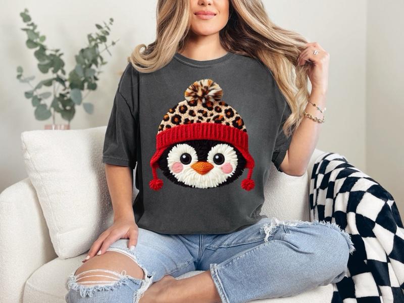 Fuzzy Penguin FAUX YARN LOOK